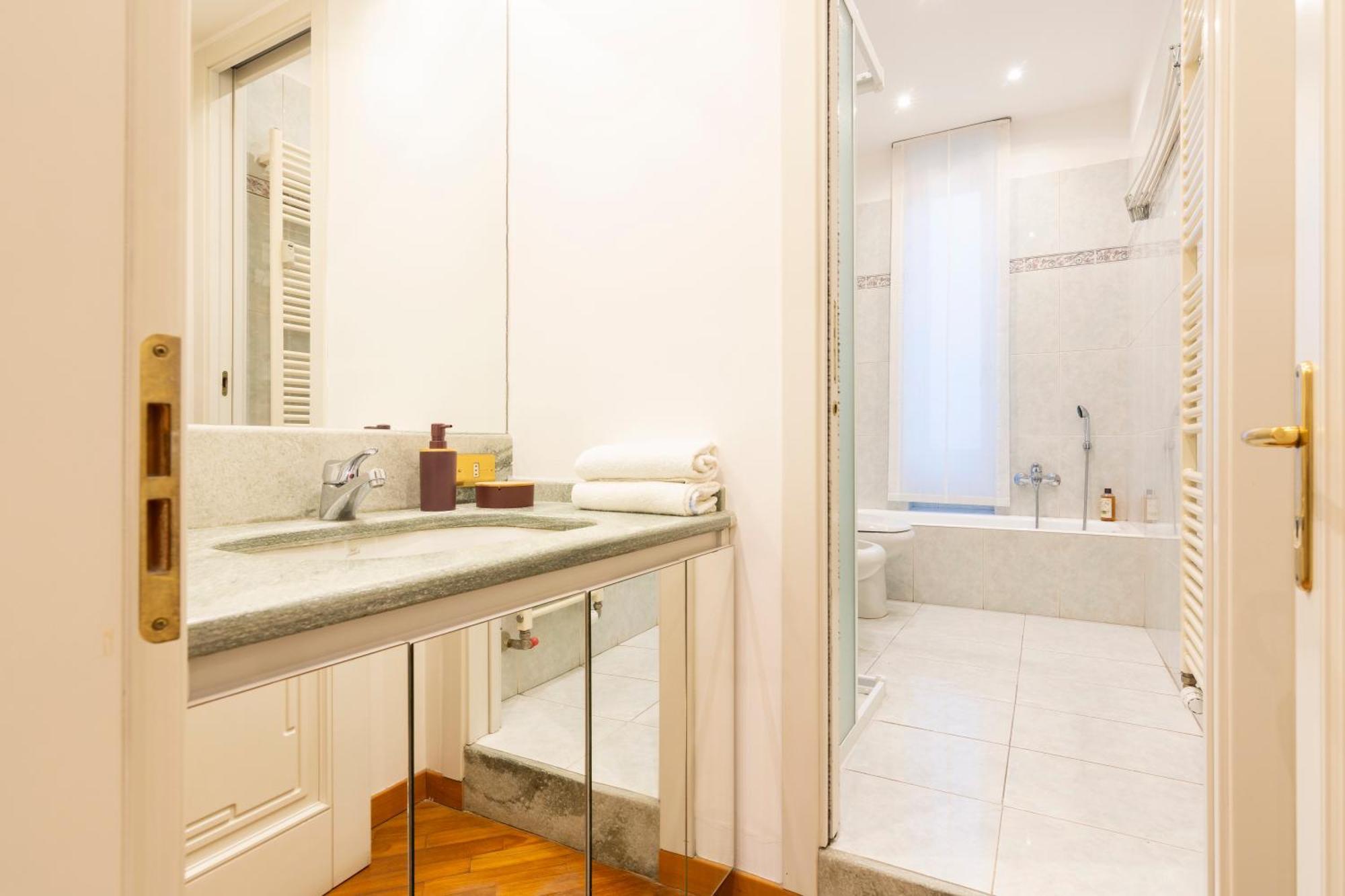 Caseospitali - Casa Mimosa Perfect For Family Or Groups Up To 5 Milano Exterior foto